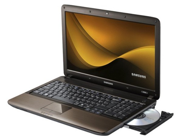 Samsung_R540_01.jpg